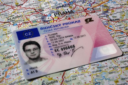 Epidemie prodloužila platnost dokladů