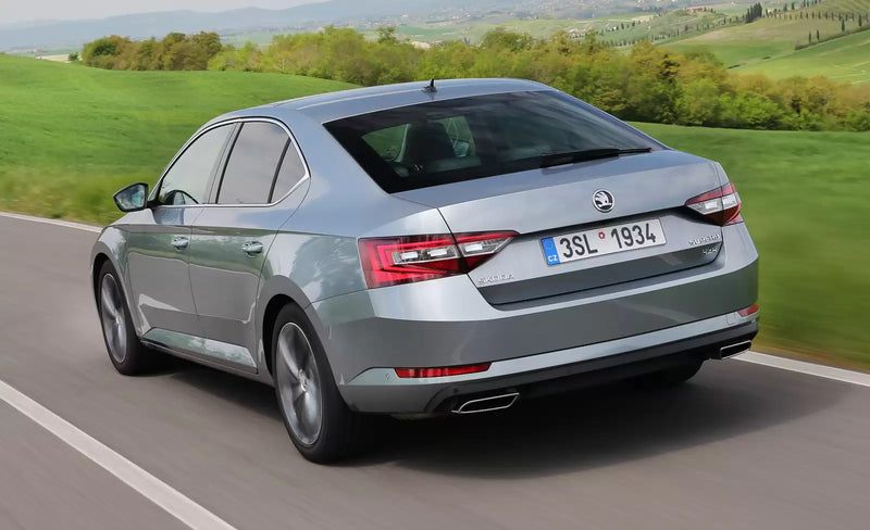 Fotografie - Škoda Superb 3
