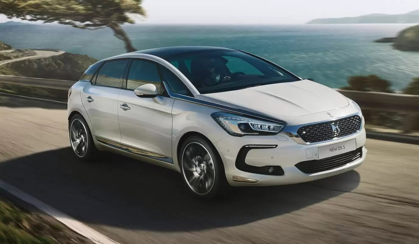Fotografie vozu DS Automobiles DS 5 EAT6 1.6, 121 kW, Benzinový, Automatická převodovka výroba od 06/2015