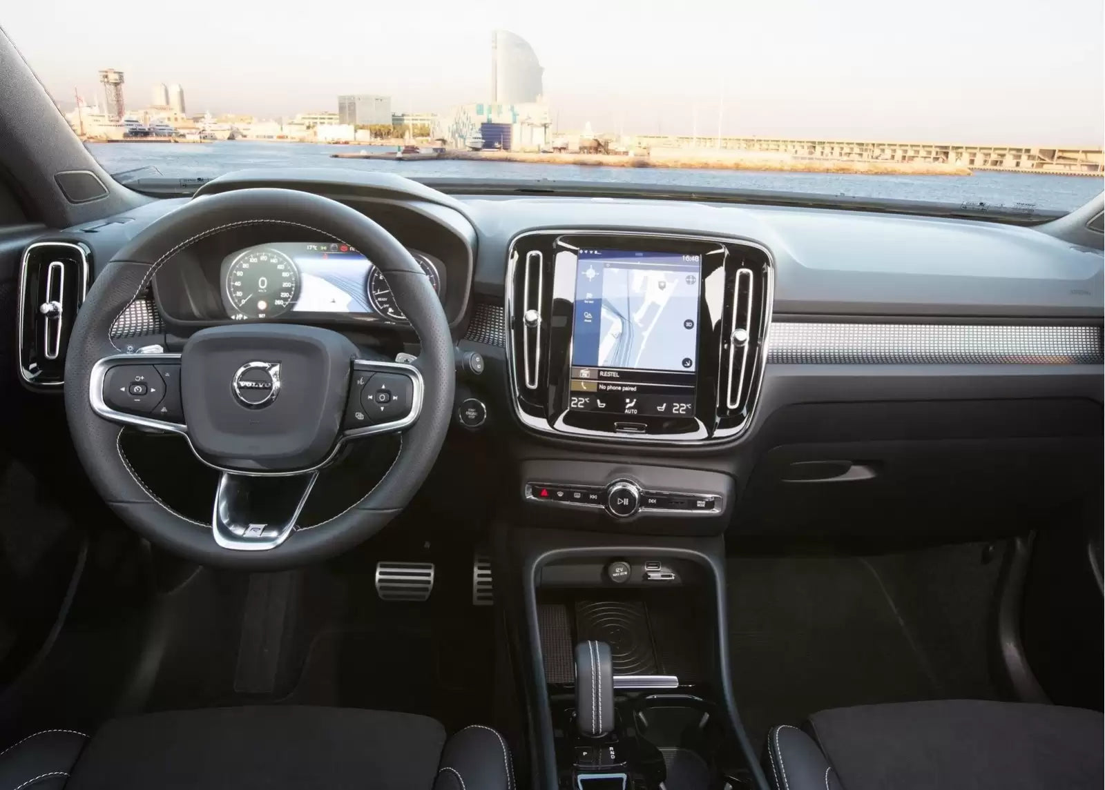 Fotografie vozu Volvo XC40 Momentum 2.0, 140 kW, Naftový, 4x4, Automatická převodovka výroba od 02/2018