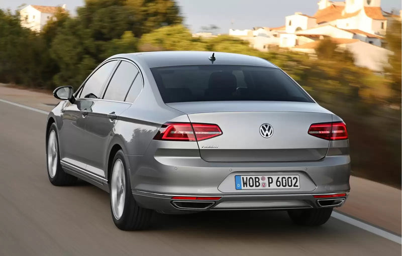 Fotografie Volkswagen Passat Sedan 6