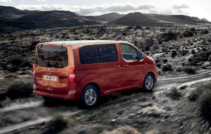 Fotografie Peugeot Traveller 2