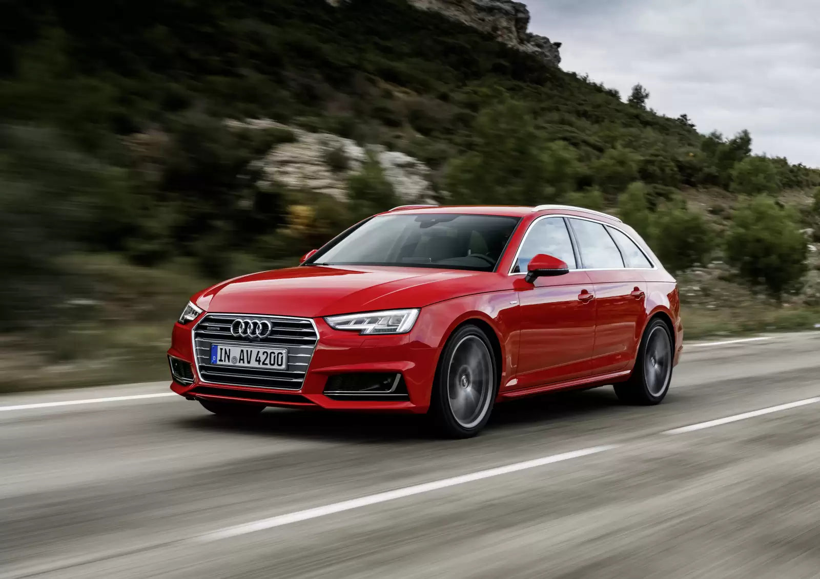 Fotografie vozu Audi A4 Avant Design 1.4 TFSI, 110 kW, Benzinový výroba od 01/2016
