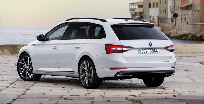 Fotografie - Škoda Superb Combi 3