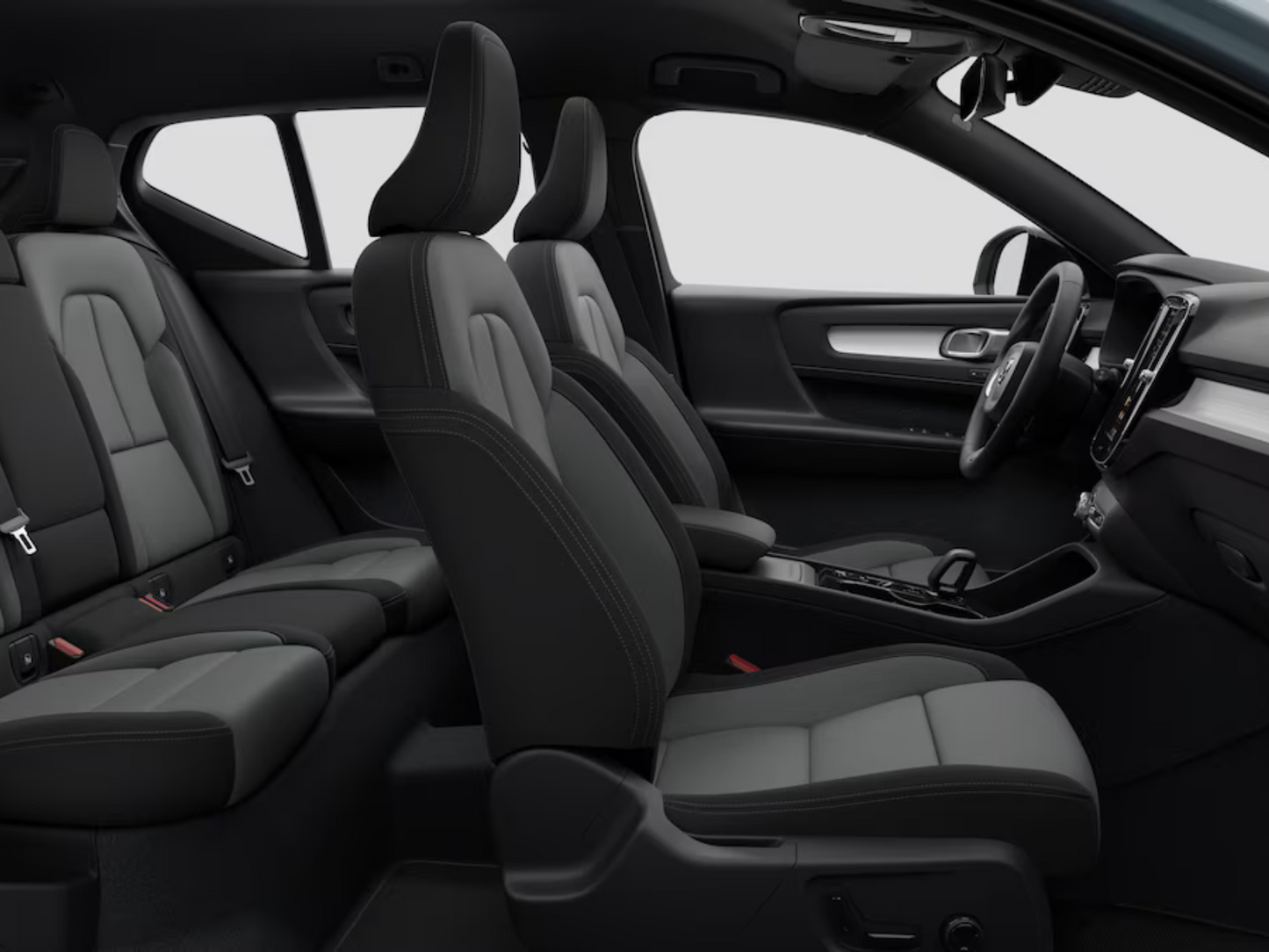 Volvo XC40 Plus Dark 2.0 B4 145 kW Natural 95 Automatická převodovka