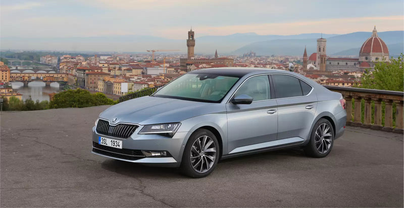 Fotografie - Škoda Superb 1