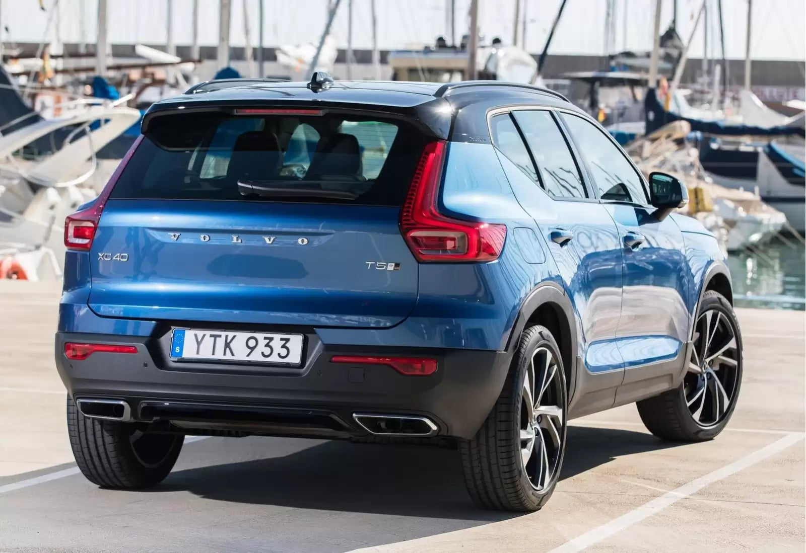 Fotografie vozu Volvo XC40 Momentum 2.0, 140 kW, Naftový, 4x4, Automatická převodovka výroba od 02/2018