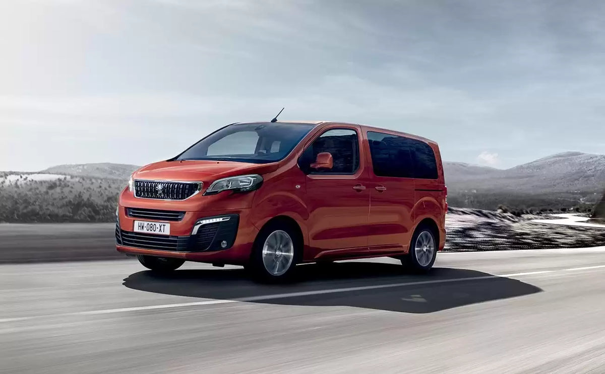 Peugeot Traveller (od 08/2016) | Driveto.cz