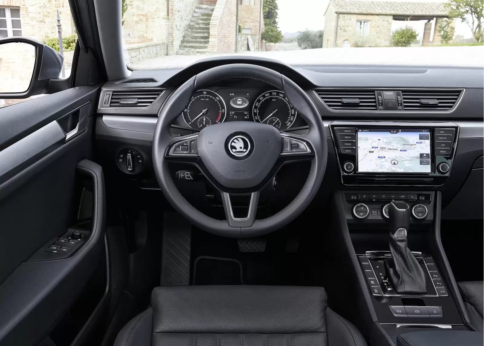 Fotografie vozu Škoda Superb Ambition 2.0 TDI, 140 kW, Naftový výroba od 06/2015