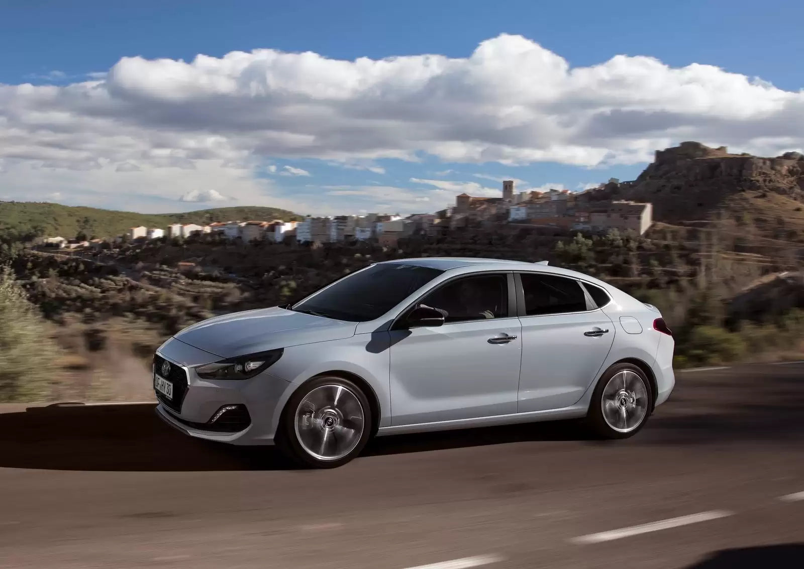 Fotografie vozu Hyundai i30 fastback Trikolor Komfort 1.6, 100 kW, Naftový výroba od 01/2019