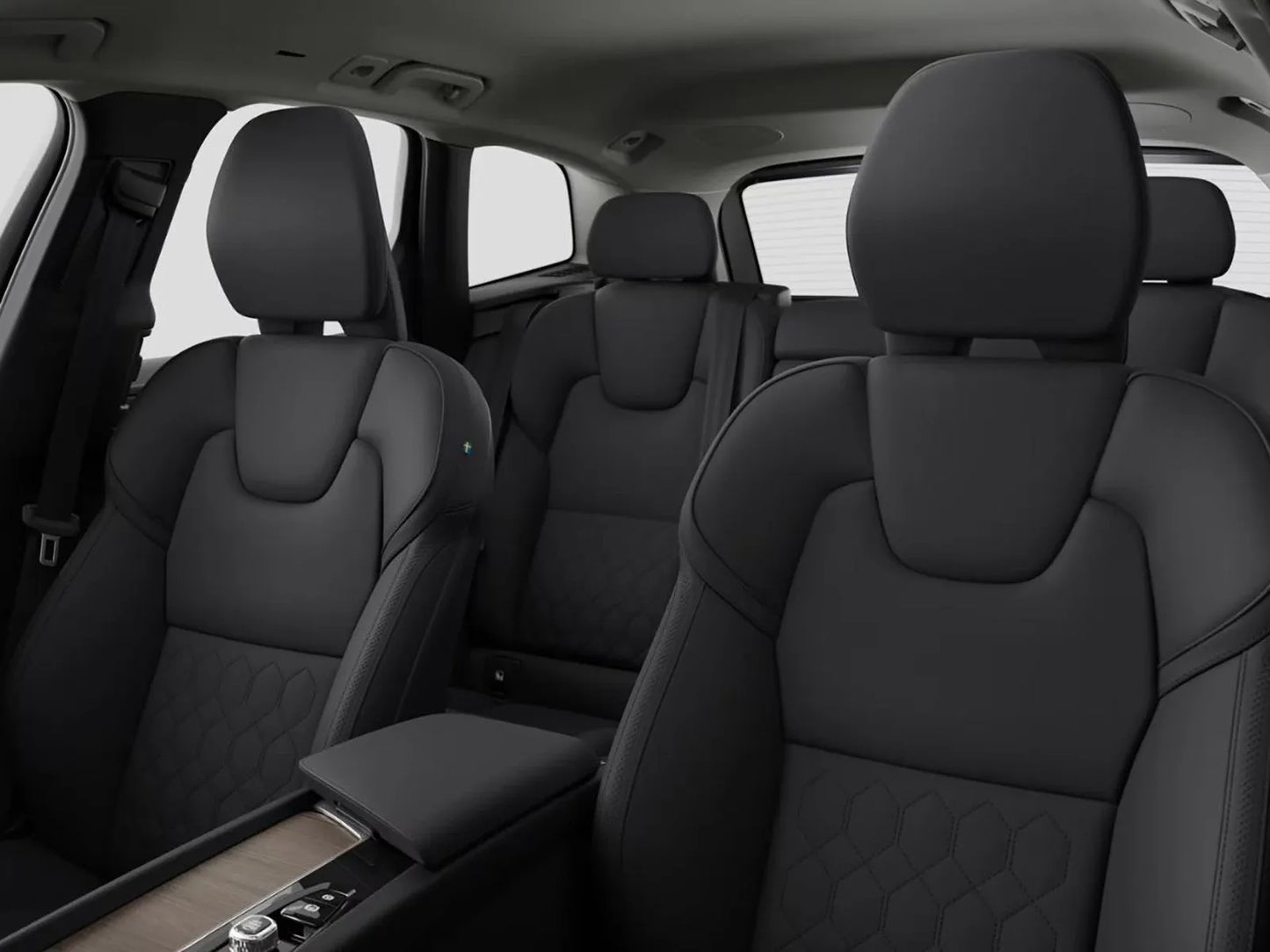 Fotografie automobilu Volvo XC60 Plus Dark na operativní leasing | Driveto.cz