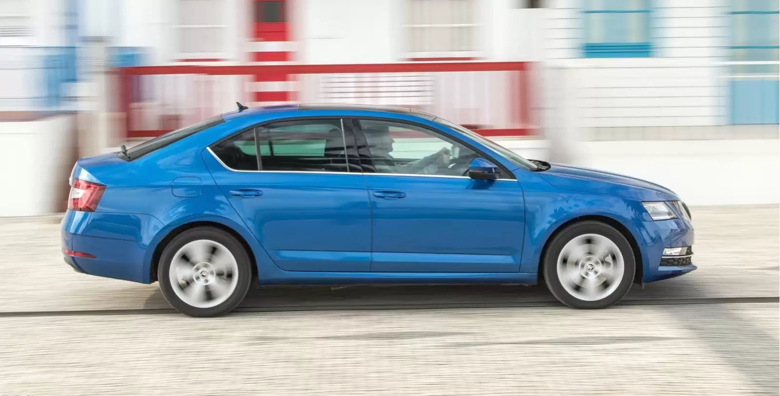 Fotografie vozu Škoda Octavia Ambition 1.6 TDI, 85 kW, Naftový, Automatická převodovka výroba od 01/2017