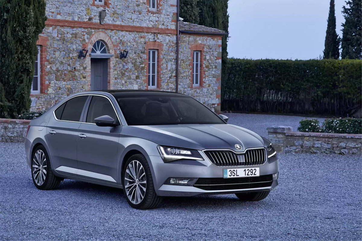 Škoda Superb (II) 1.6 TDI, 77 kW, Naftový