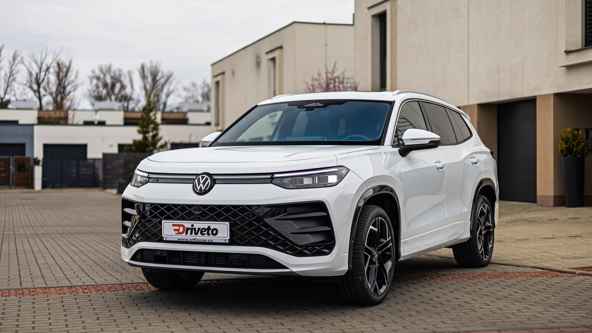 VW Tayron - nový sourozenec Kodiaqu je dostupnější alternativou k Touaregu
