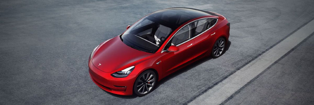 Nejprodávanější auto v Evropě? Americký elektromobil.
