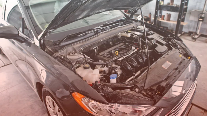 Kolik km vydrží motor? Životnost benzínu, dieselu i hybridu