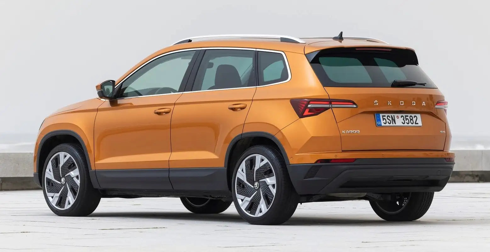 Fotografie vozu Škoda Karoq Sportline 2.0 TSI, 140 kW, 4x4, Benzín, DSG výroba od 01/2024