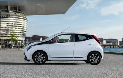 Fotografie vozu Toyota Aygo Selection X-Cite 1.0, 53 kW, Benzinový výroba od 06/2018