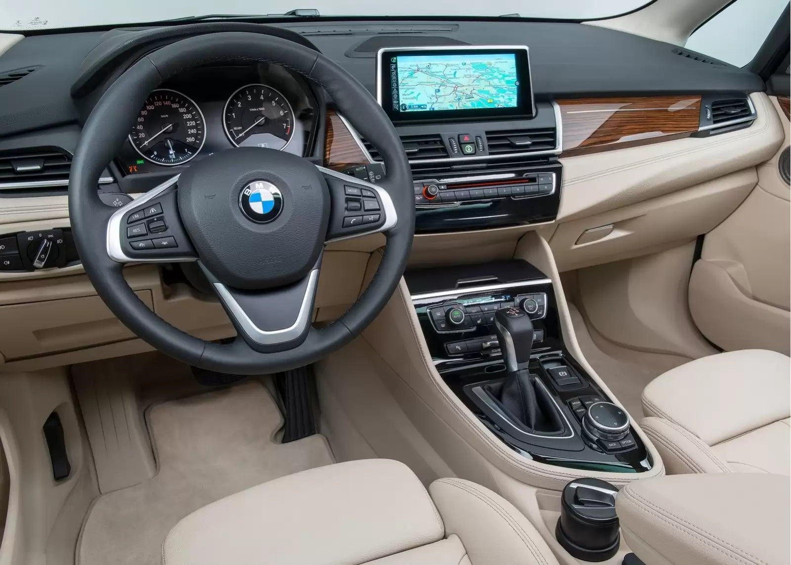 Fotografie vozu BMW Řada 2 Active Tourer Advantage 2.0, 140 kW, Naftový, Automatická převodovka výroba od 11/2014