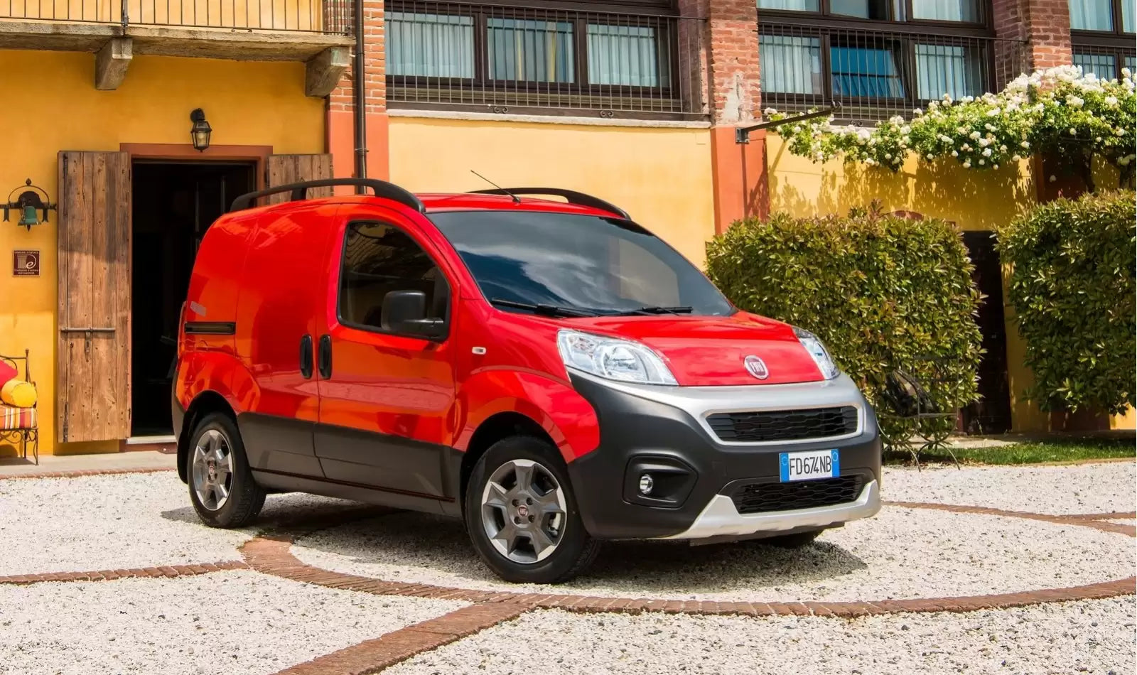 Fotografie vozu Fiat Fiorino Cargo Base 1.4, 51 kW, Plynový výroba od 03/2016