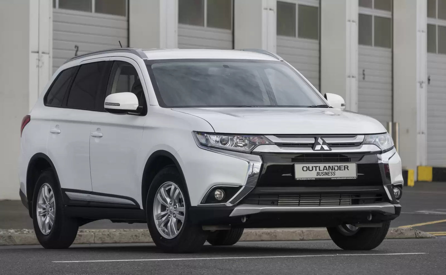 Mitsubishi Outlander 2.3, 110 kW, Naftový, 4x4, Automatická převodovka