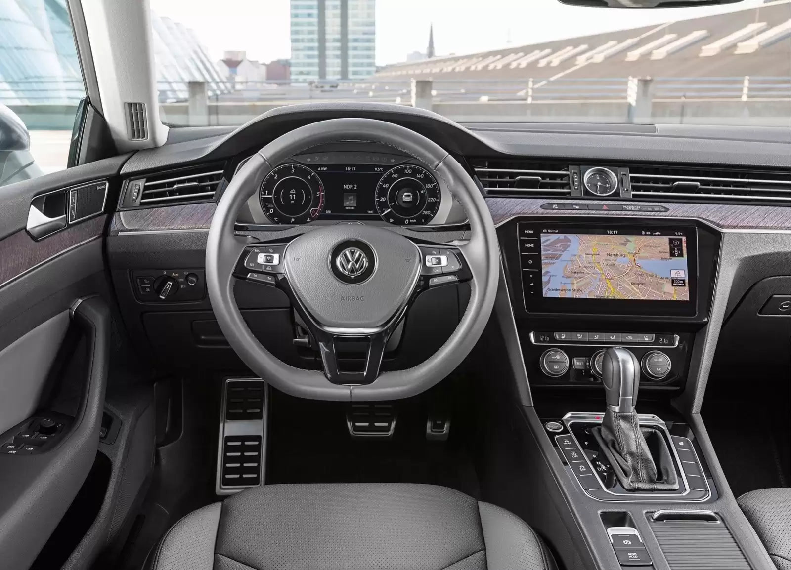 Fotografie vozu Volkswagen Arteon Arteon 1.5, 110 kW, Benzinový výroba od 11/2017