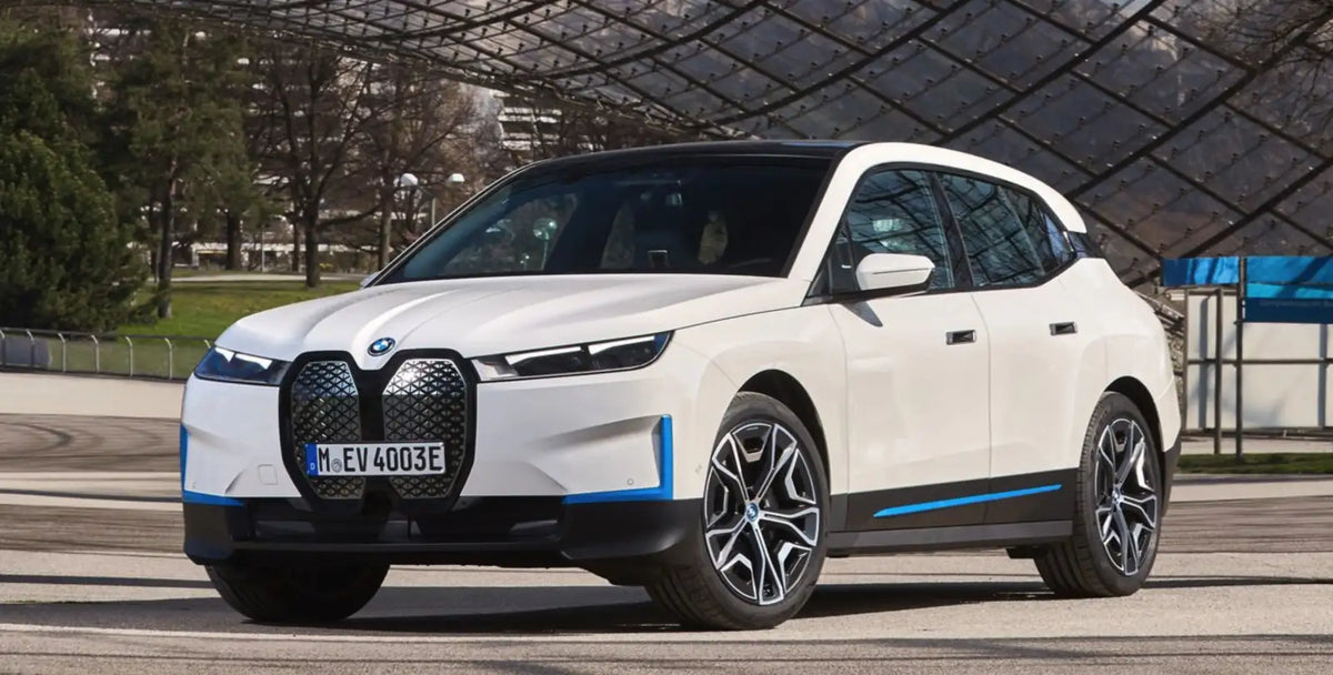 BMW iX