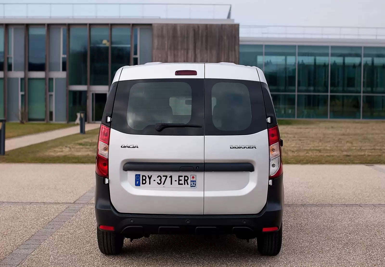 Fotografie vozu Dacia Dokker Van Ambiance 1.6, 75 kW, Benzinový výroba od 12/2015