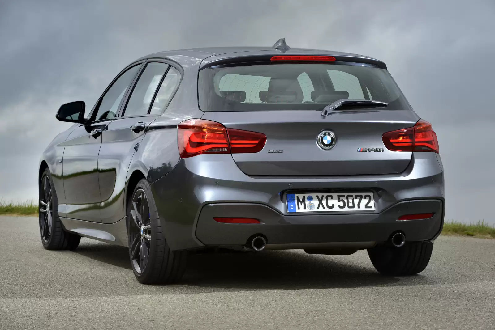 Fotografie vozu BMW Řada 1 Sport 3.0, 250 kW, Benzinový, 4x4, Automatická převodovka výroba od 07/2016