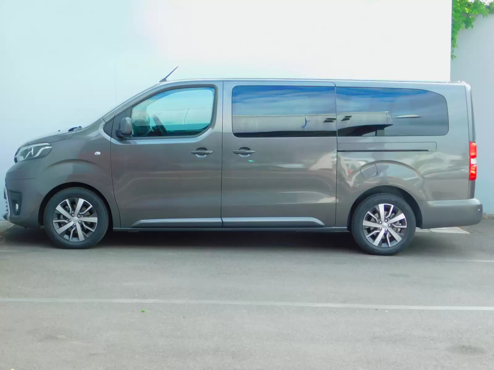 Fotografie vozu Toyota Proace Verso Executive 2.0, 130 kW, Naftový, Automatická převodovka výroba od 09/2016