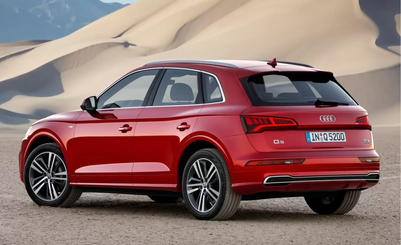 Fotografie vozu Audi Q5 design 2.0 TDI, 140 kW, Naftový, 4x4, Automatická převodovka výroba od 01/2017