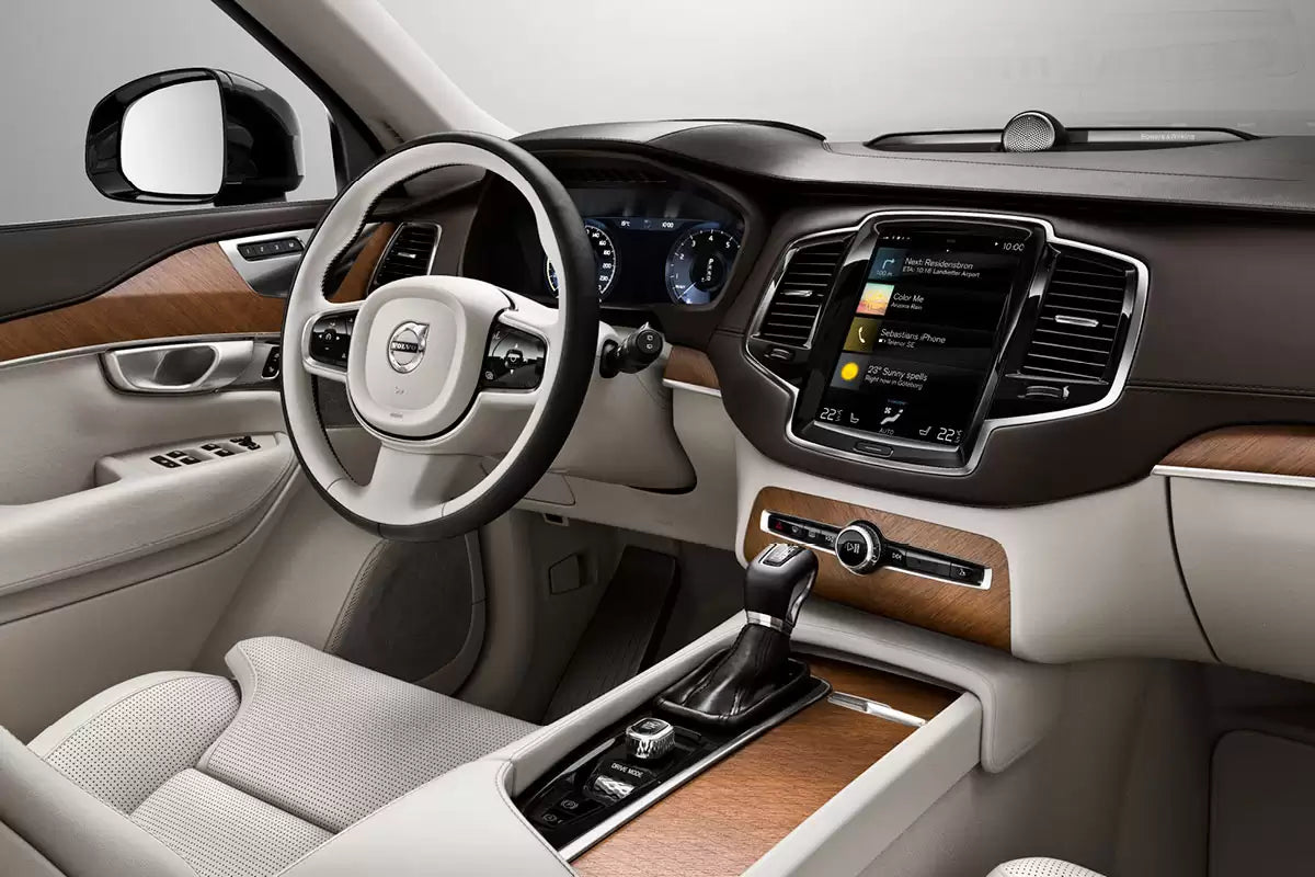 Fotografie vozu Volvo XC90 Inscription 2.0, 177 kW, Naftový, 4x4, Automatická převodovka výroba od 11/2016