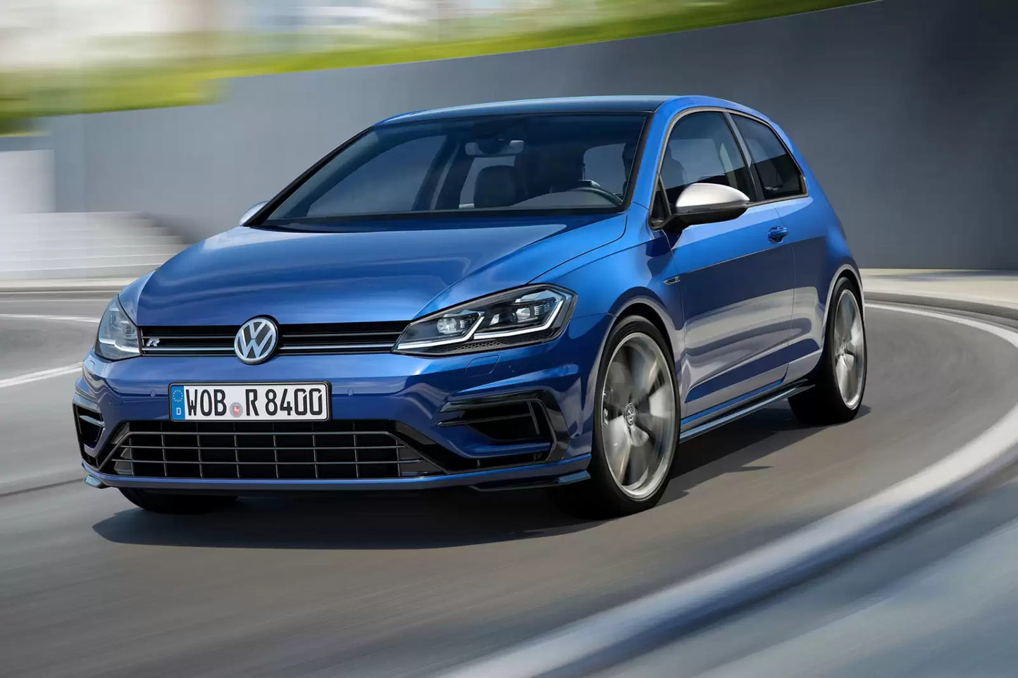 Volkswagen Golf VII R 2.0, 228 kW, Benzinový, 4x4