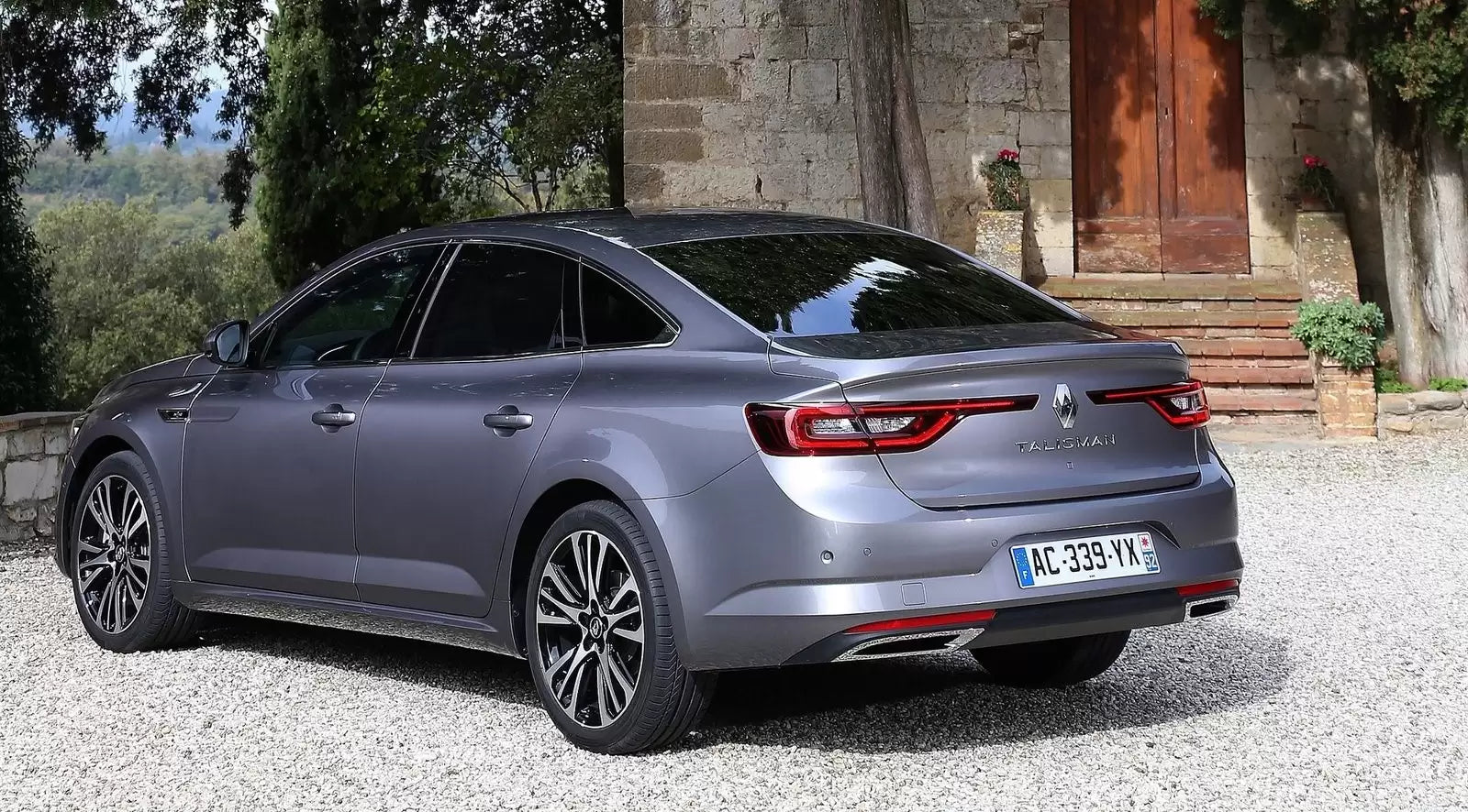 Fotografie vozu Renault Talisman Sedan Intens EDC 1.6, 96 kW, Naftový, Automatická převodovka výroba od 02/2016