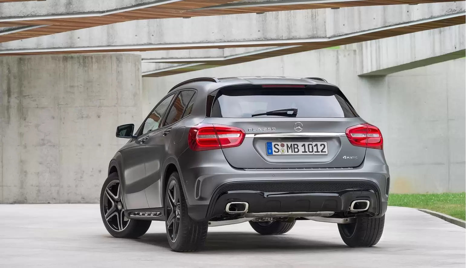 Fotografie vozu Mercedes-Benz GLA AMG Line 1.5, 80 kW, Naftový, Automatická převodovka výroba od 01/2017