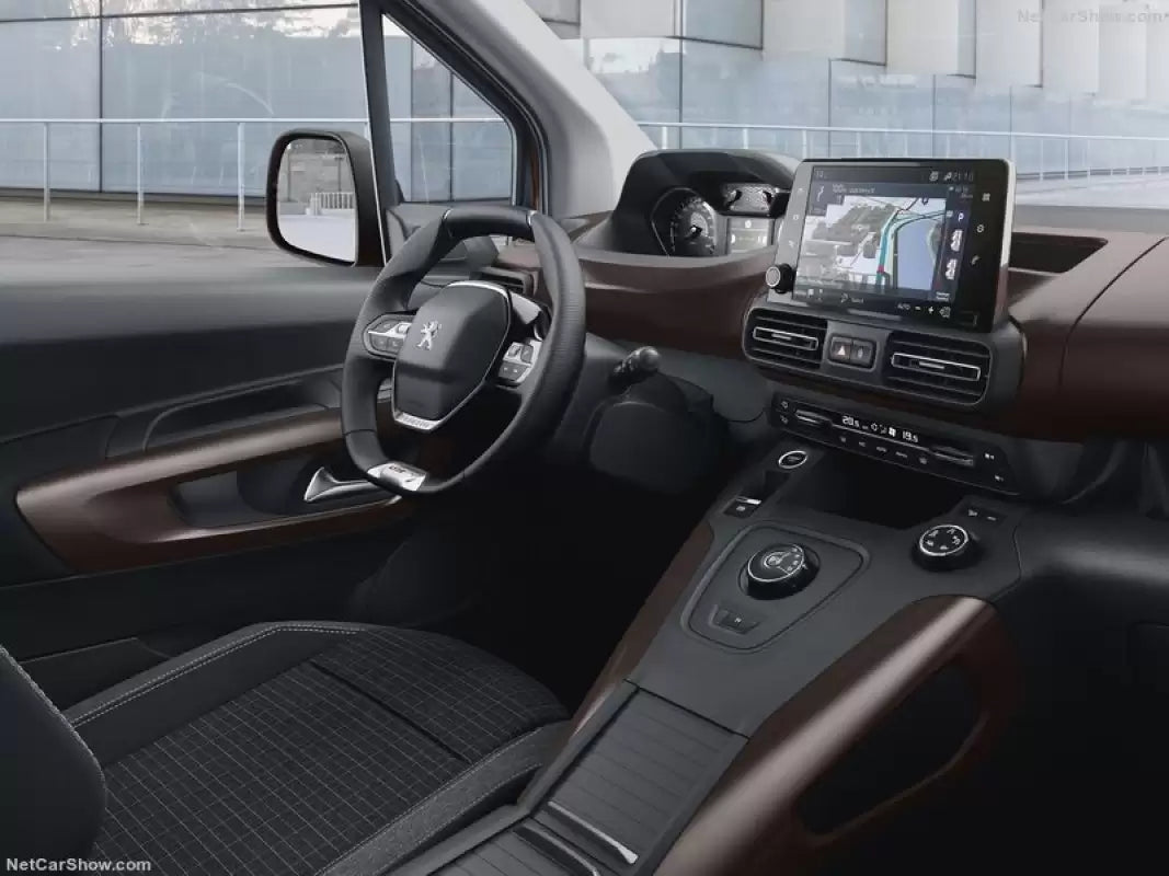Fotografie vozu Peugeot Rifter Active 1.2, 81kw, Benzinový výroba od 09/2018