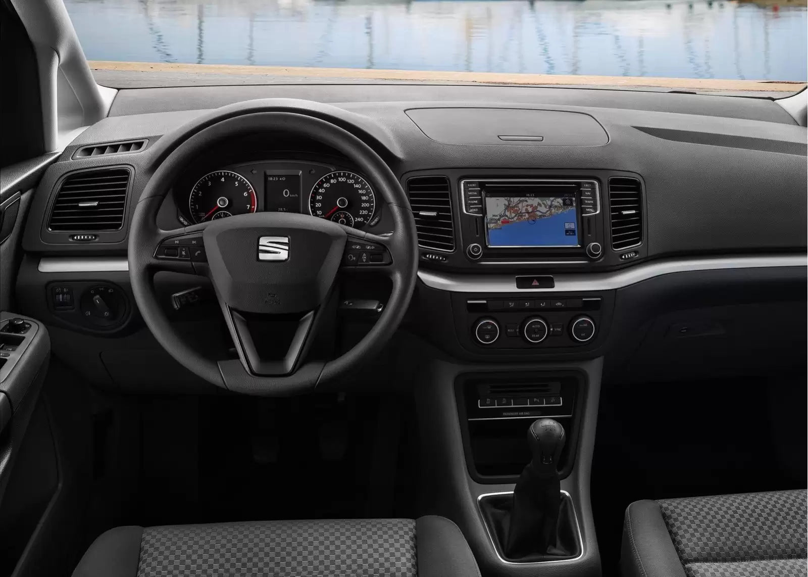 Fotografie vozu SEAT Alhambra FR-Line 2.0 TDI, 110 kW, Naftový výroba od 01/2017