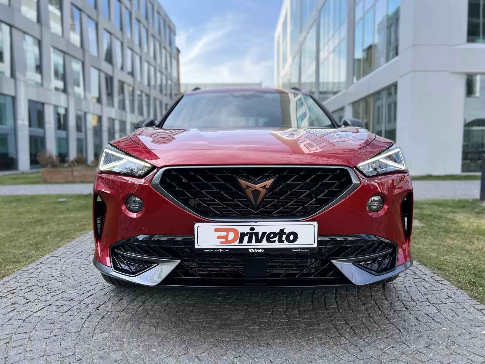 Fotografie vozu Cupra Formentor Formentor 1.4 e-HYBRID, 150kw, Hybridní, Automatická převodovka výroba od 11/2020