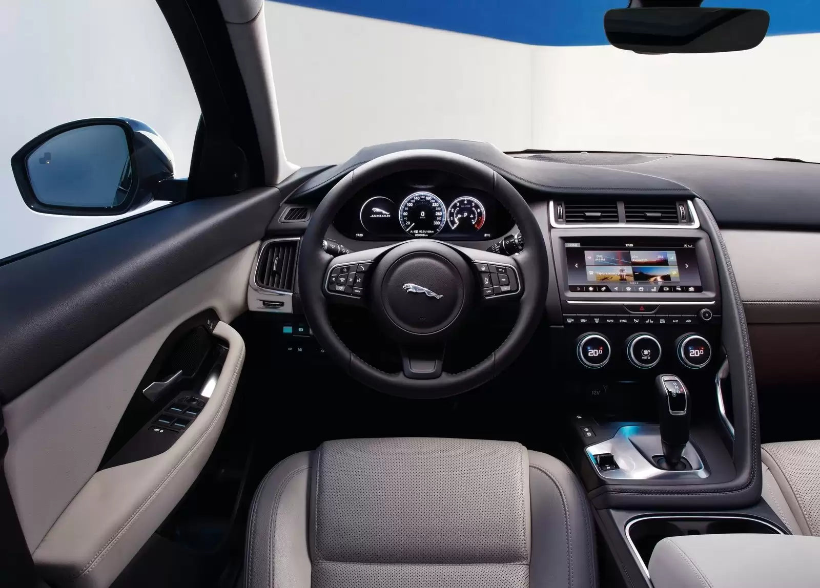 Fotografie vozu Jaguar E-Pace E-Pace 2.0, 147 kW, Naftový výroba od 09/2018