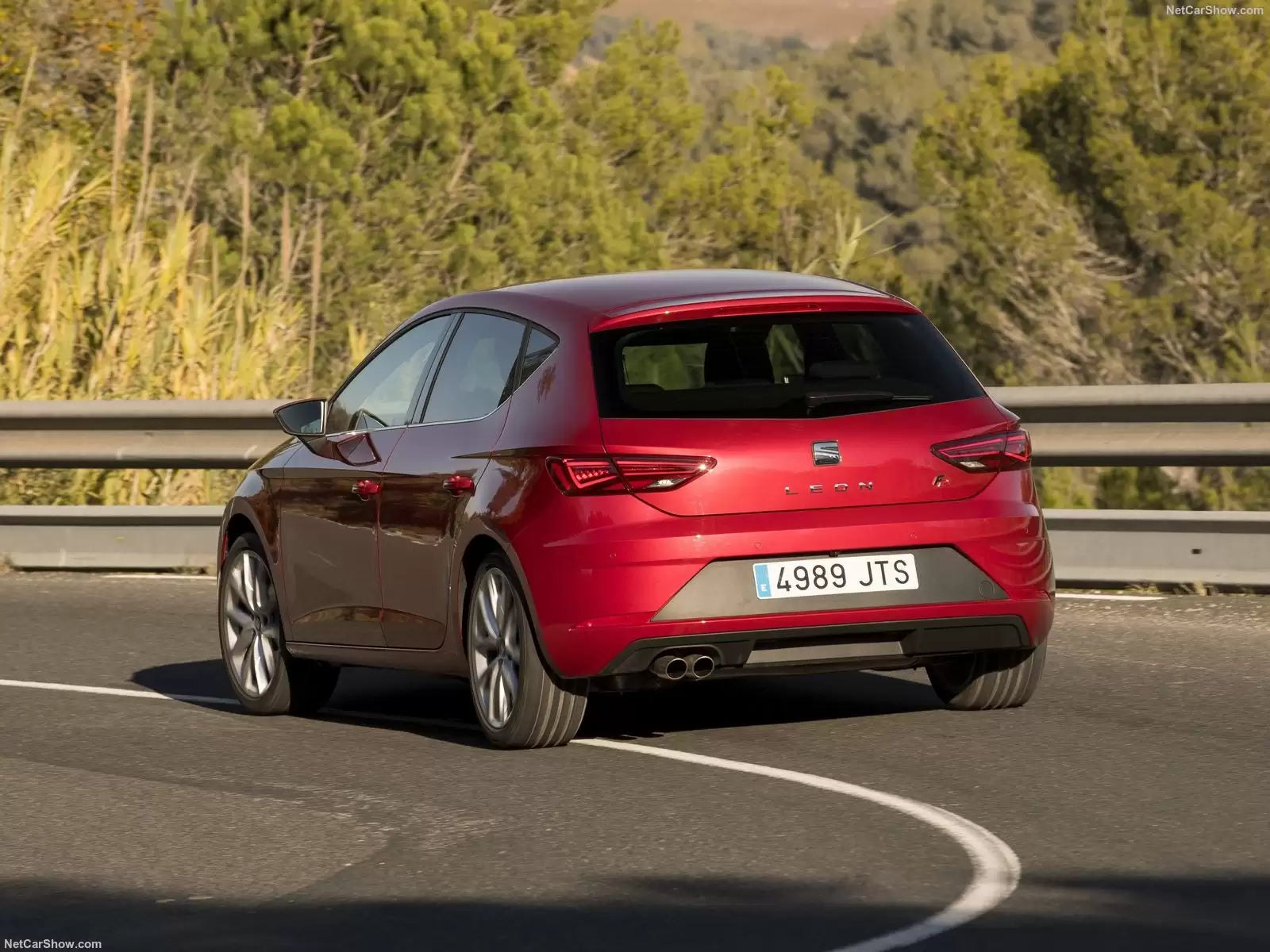 Fotografie vozu SEAT Leon Reference 1.2, 81 kW, Benzinový výroba od 11/2016