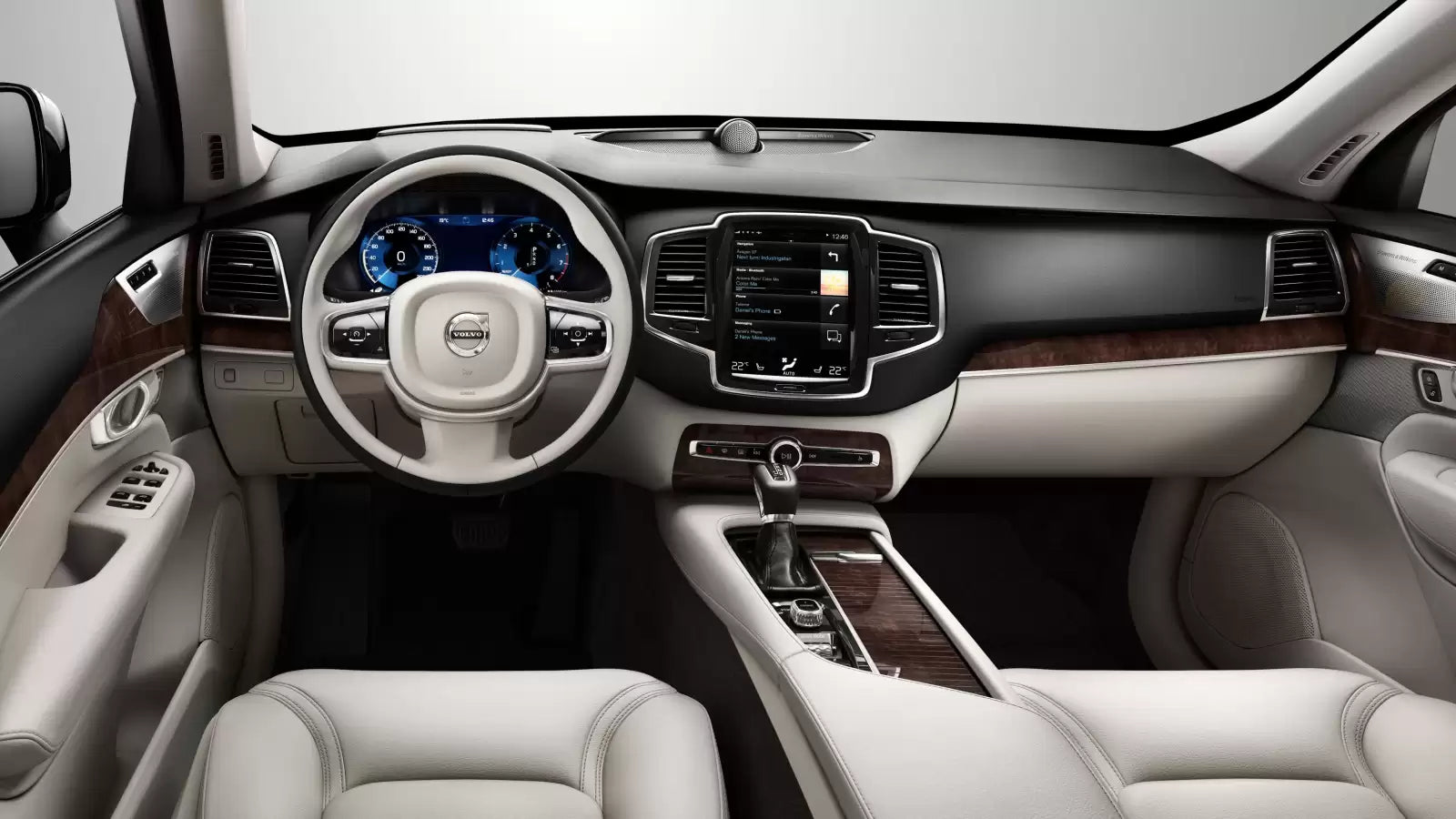 Fotografie vozu Volvo XC90 Ice-Line "PLUS Bright" 2.0, 173 kW, Nafta, 4x4, Automatická převodovka výroba od 01/2018