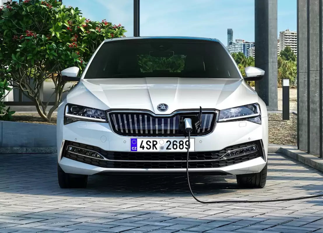 Fotografie vozu Škoda Superb iV Ambition 1.4 TSI iV, 160kw, Automat výroba od 10/2019