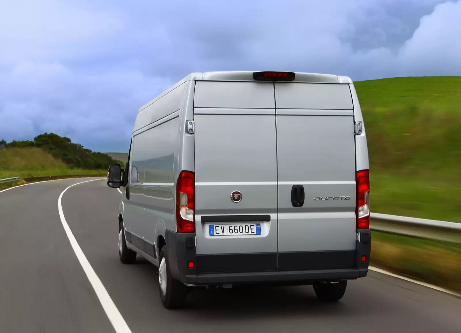 Fotografie vozu Fiat Ducato Van L4H2 2.3, 110 kW, Naftový výroba od 07/2014