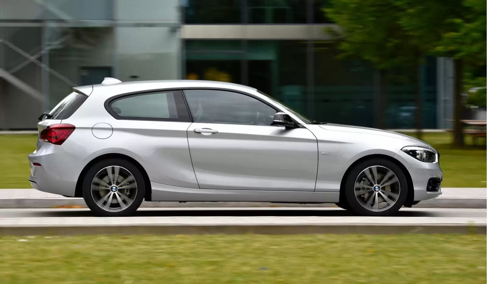 Fotografie vozu BMW Řada 1 Advantage 1.5, 100 kW, Benzinový výroba od 07/2015