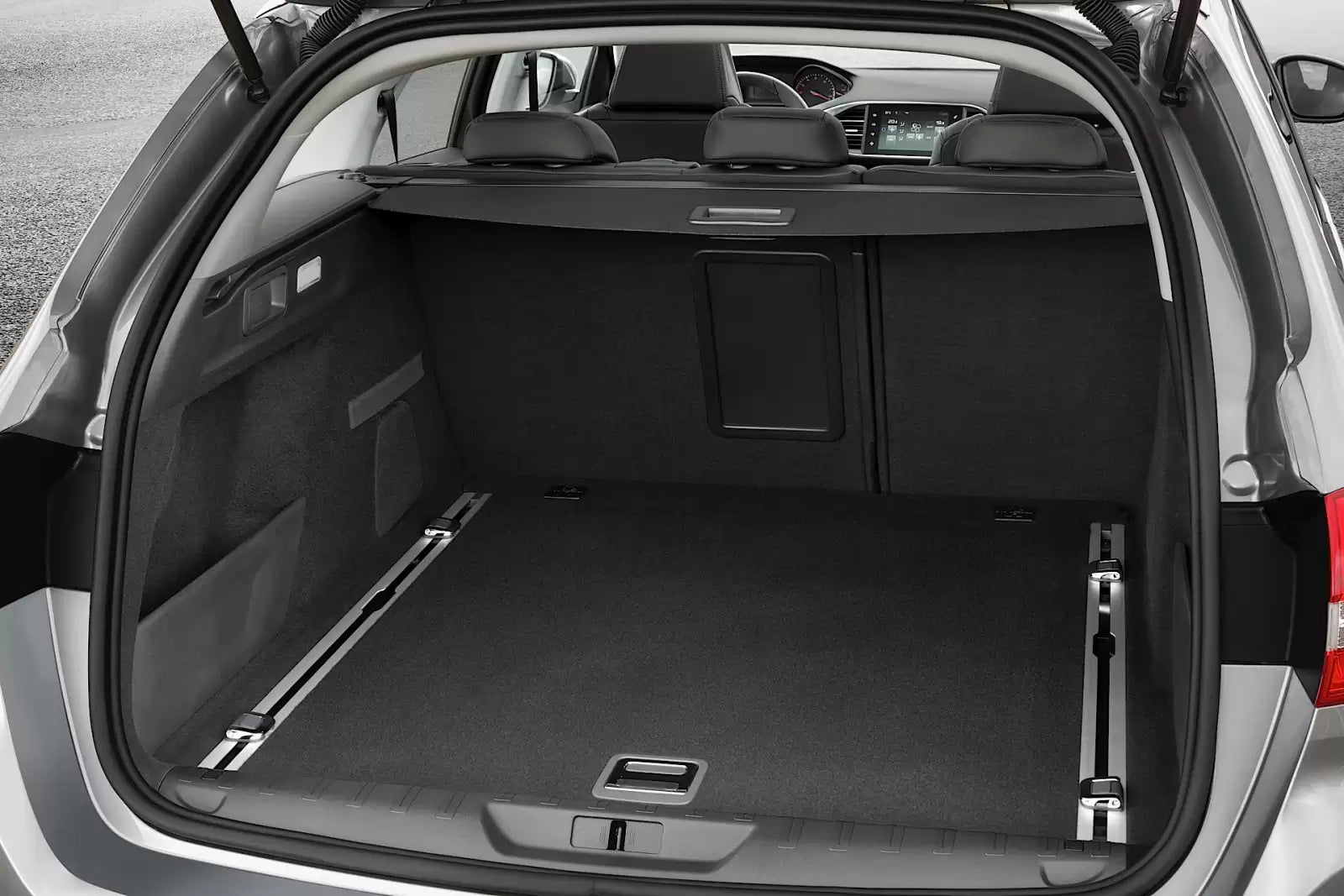 Fotografie vozu Peugeot 308 SW Active 1.5, 75 kW, Naftový výroba od 06/2017