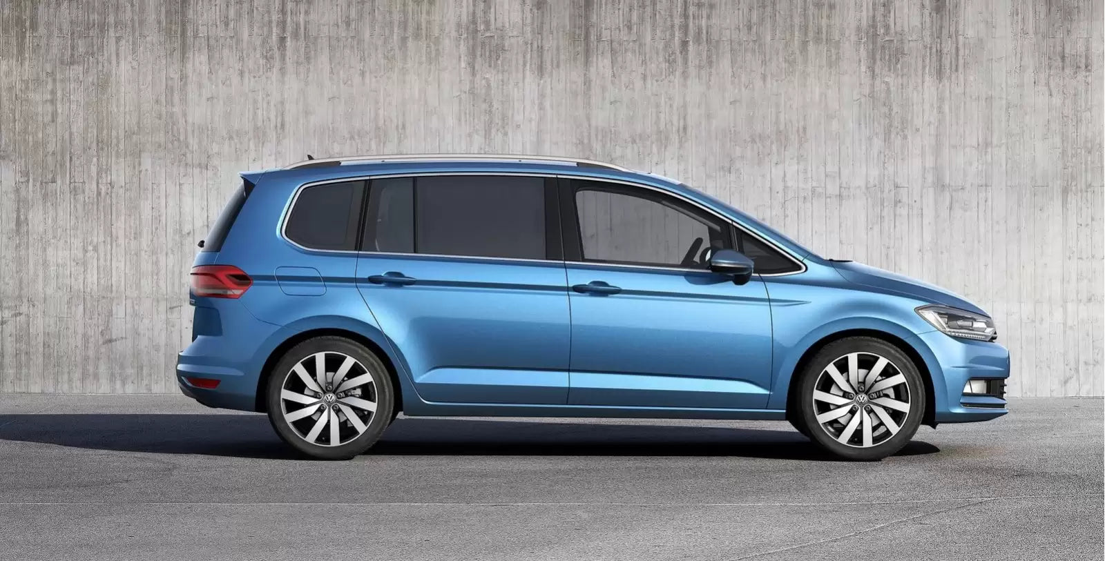Fotografie vozu Volkswagen Touran Comfortline 1.4 BMT, 110 kW, Benzinový výroba od 09/2015