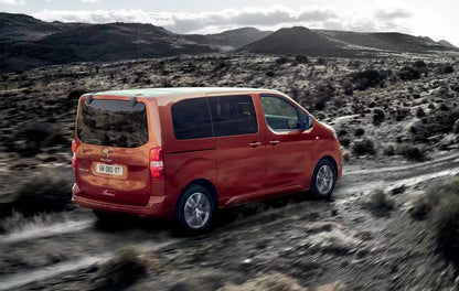 Fotografie vozu Peugeot Traveller Active 1.6, 85 kW, Naftový výroba od 08/2016