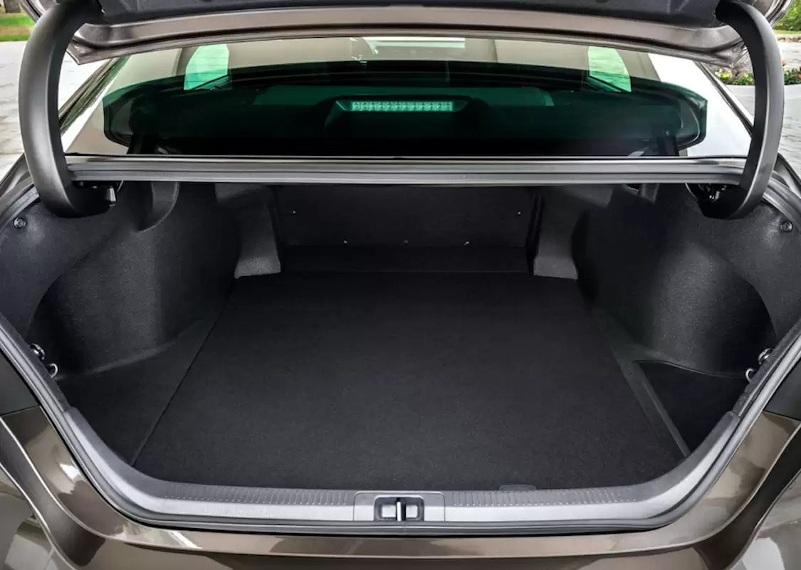 Fotografie vozu Toyota Camry Executive VIP 2.5, 160 kW, Hybridní, Automatická převodovka výroba od 03/2019