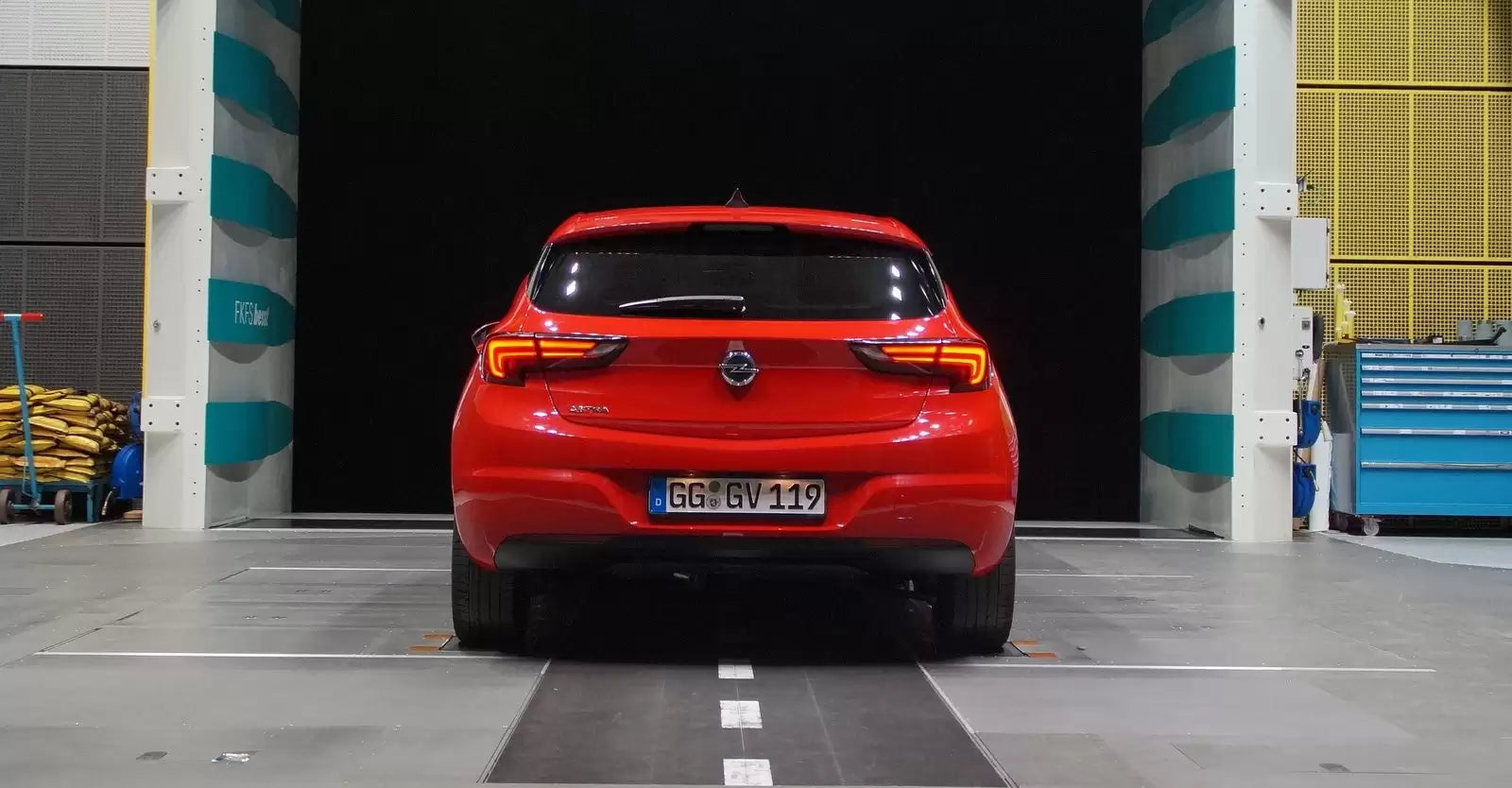 Fotografie vozu Opel Astra Business 1.4, 74 kW, Benzinový výroba od 05/2016