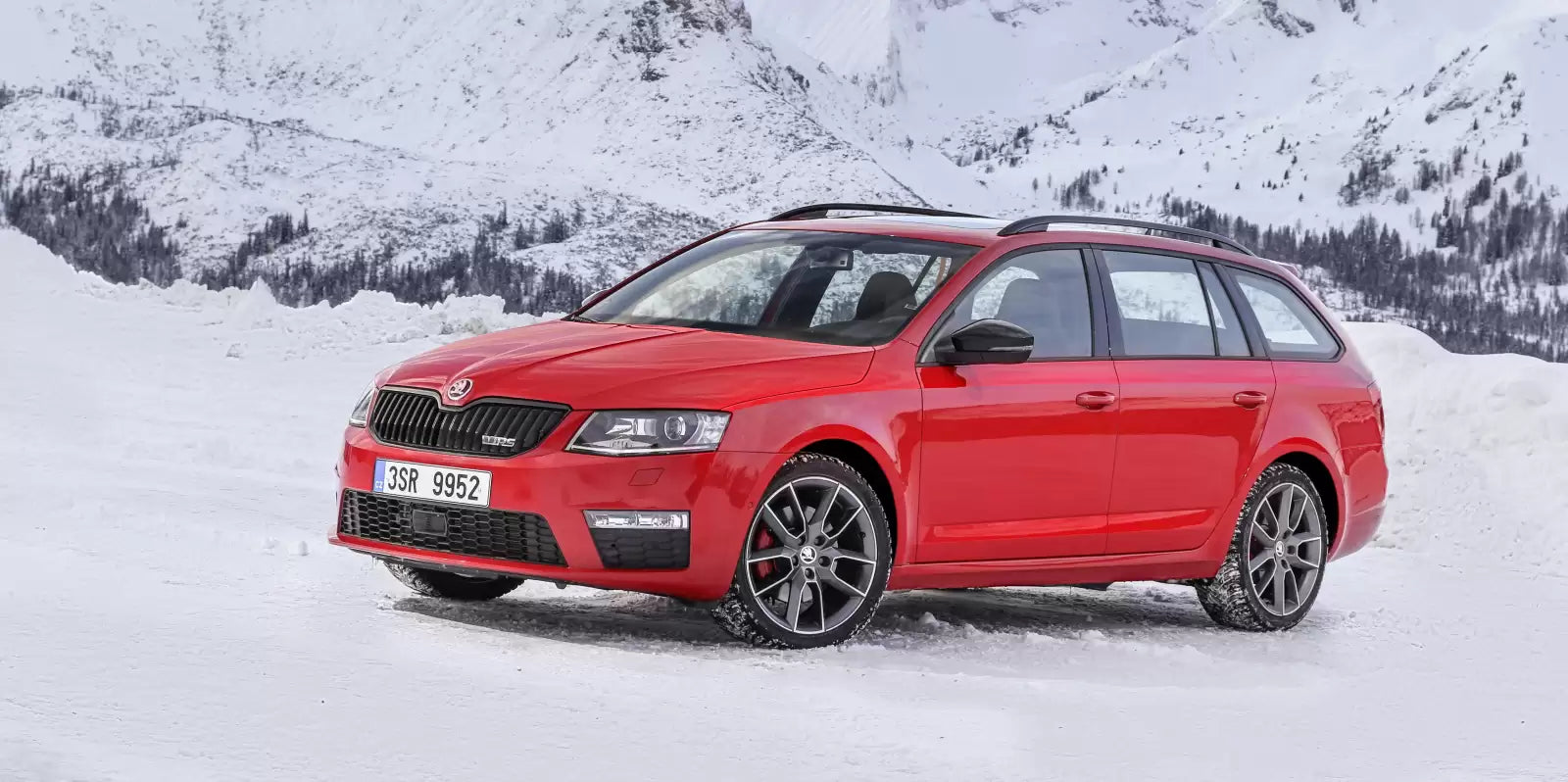 Fotografie vozu Škoda Octavia RS Combi Sériová 2.0 TDI, 135 kW, Naftový výroba 06/2013 - 06/2015